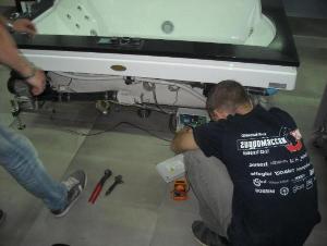 Установка гидромассажной ванны