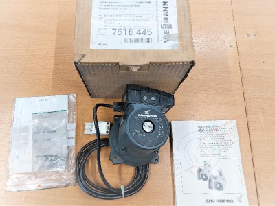 Насосная группа 7516996 (7516400+7516445) Viessmann Divicon 1" со смесителем 