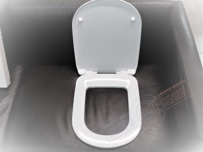 TEMPO 401 Сидение для унитаза, с функцией плавного закрытия Ideal Standard 