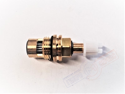 Кран-букса 1\2 90гр ХВС, закрытие вправо, удлиненный шток DORNBRACHT Кран-букса 1\2 90гр ХВС, закрытие вправо, удлиненный шток DORNBRACHT