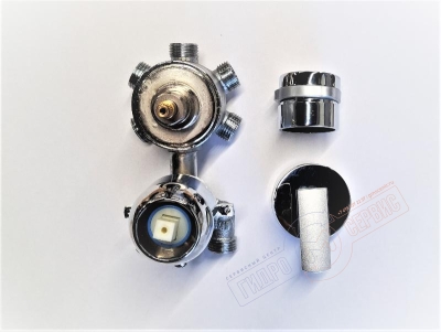 Cмеситель Z=7см с 5-ти позиционным переключателем функций для душевой кабины APOLLO TS49W 