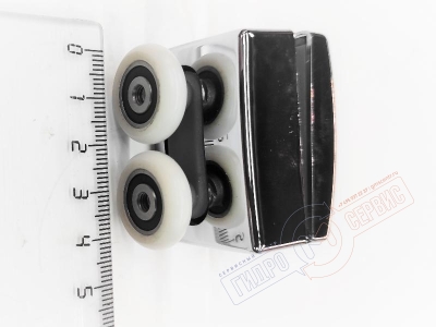 Верхний ролик двери душевой кабины CEZARES FAMILY-M