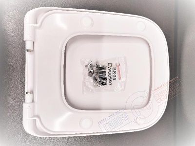 ESEDRA Сидение с крышкой плавного опускания унитаза Ideal Standard