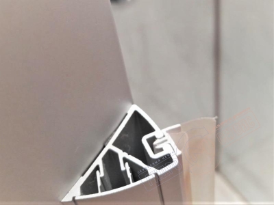 Уплотнитель 29980000 вертикальный для двери Pharo-90 \100-Q HANSGROHE Уплотнитель 29980000 вертикальный для двери Pharo-90 \100-Q HANSGROHE