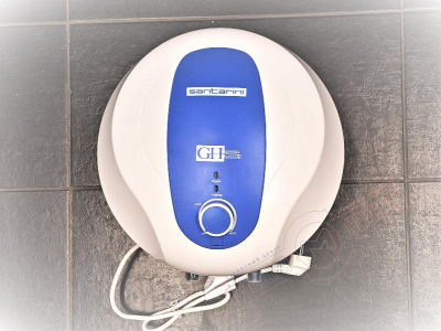 Водонагреватель электрический SANTARINI STAR over 10 ЛИТРОВ над раковиной