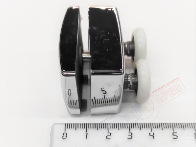 Верхний ролик двери душевой кабины CEZARES FAMILY-M