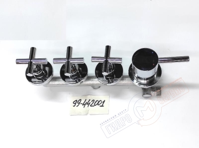 Cмеситель 3-х позиц-й 4-ре отверстия душевой кабины Аквалюкс E015-016