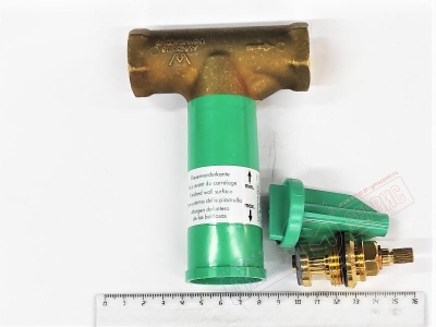 Вентиль встроенный 3/4", шпиндель, расход воды 130 л/мин 15970180 HANSGROHE