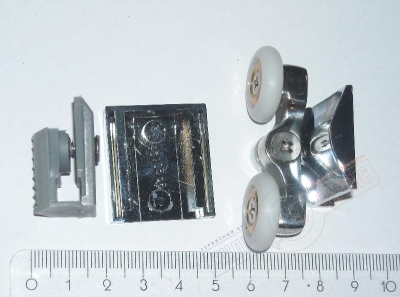 Ролик двери двойной душевой кабины IDEAL STANDARD CONNECT, нижний ролик двери