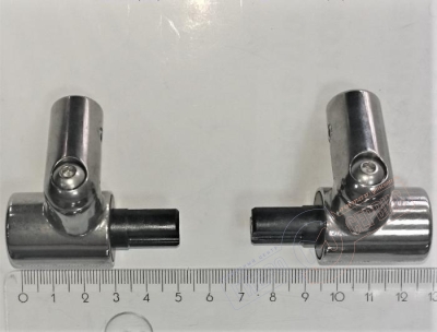 MOMENTS Крепления крышки унитаза IDEAL STANDARD с микролифтом