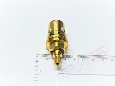 Кран-букса 1/2 ГВ 90гр 20 шлиц керамическая MEDEA