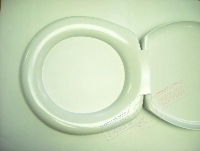 SMALL Сидение для унитаза Ideal Standard стандартной комплектации