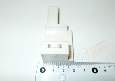 Нижний крючок 30х71х19.5мм двери, правый, белый APPOLLO A-0734