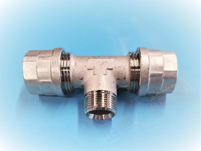 Тройник CM7 НР 26Х3-3/4-26Х3 для металлопласта PRANDELLI 103.07.12.6