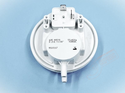 7818675 пневмовыключатель газового котла Viessmann VITOPEND 100