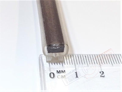 PLUVIA-130 Магнитный уплотнитель двери душевой кабины Альбатрос