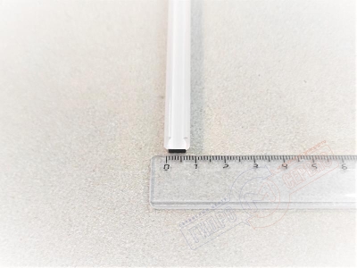 SOLVA Уплотнитель П-образный магнитный Huppe