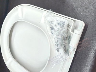 Artic, 5G84 Hygienic Flush Сидение с крышкой унитаза с микролифтом плавного опускания GUSTAVSBERG