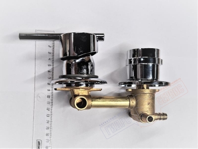 Смеситель Z=100mm с 3х позиционным переключателем водяных функций душевой кабины Аквалюкс HRC8998